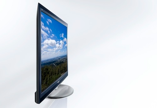 Illustration for article titled TC-L42D2 and TC-L37D2 Are Panasonic's First LED LCD HDTVs: Small, No 3D, iPod Dock